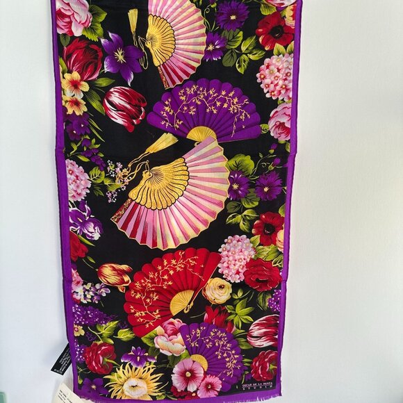Oscar de la Renta Scarf, Silk, 50x10, Fan Floral Print - Picture 7 of 8
